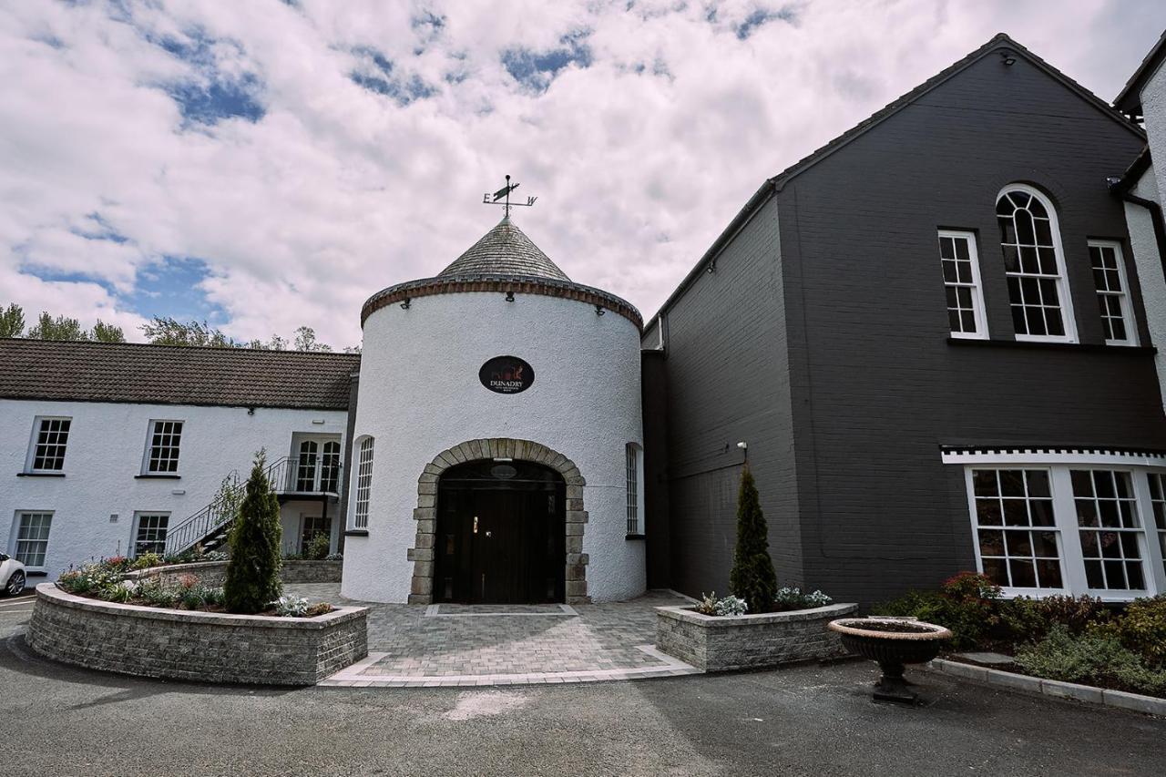 Hotel Dunadry And Gardens 4*