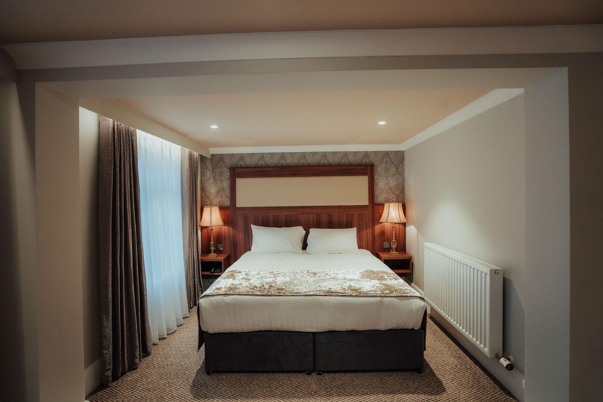 Dunadry And Gardens Hotel